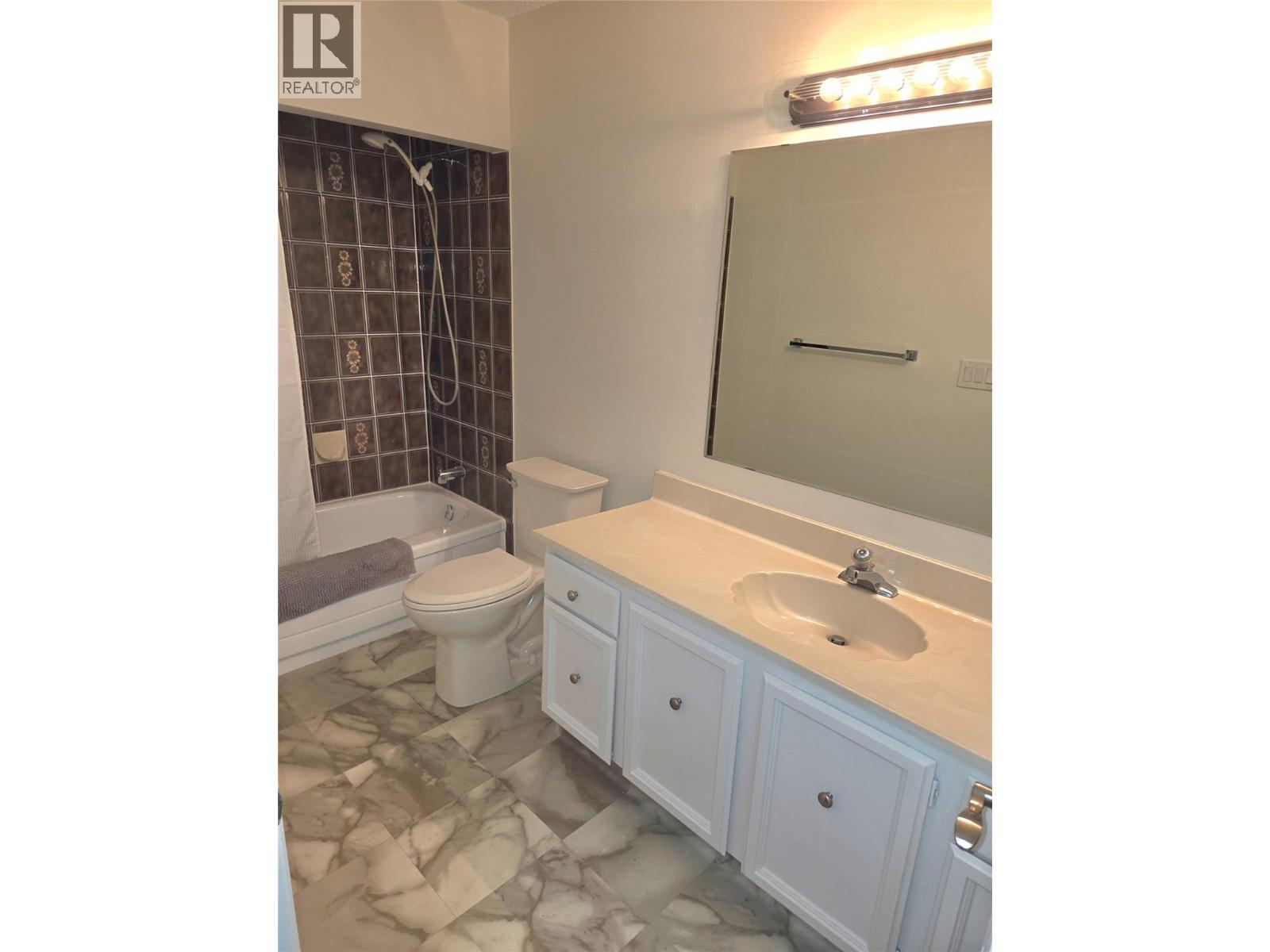 983 Bernard Avenue Unit# 206, Kelowna, British Columbia  V1Y 6P7 - Photo 25 - 10381566