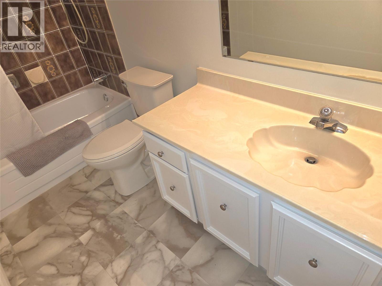 983 Bernard Avenue Unit# 206, Kelowna, British Columbia  V1Y 6P7 - Photo 26 - 10381566