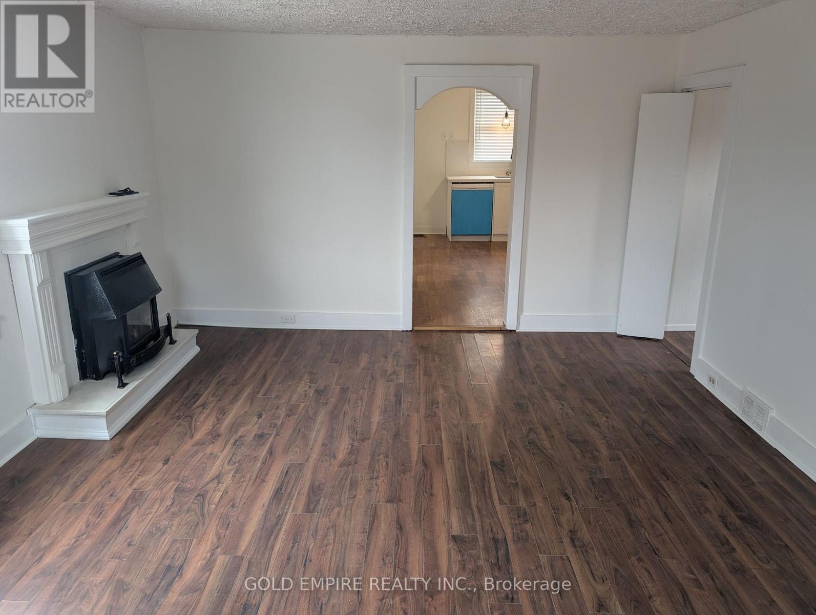 317 Maxwell Street, Sarnia, Ontario  N7T 5C6 - Photo 3 - X12961706