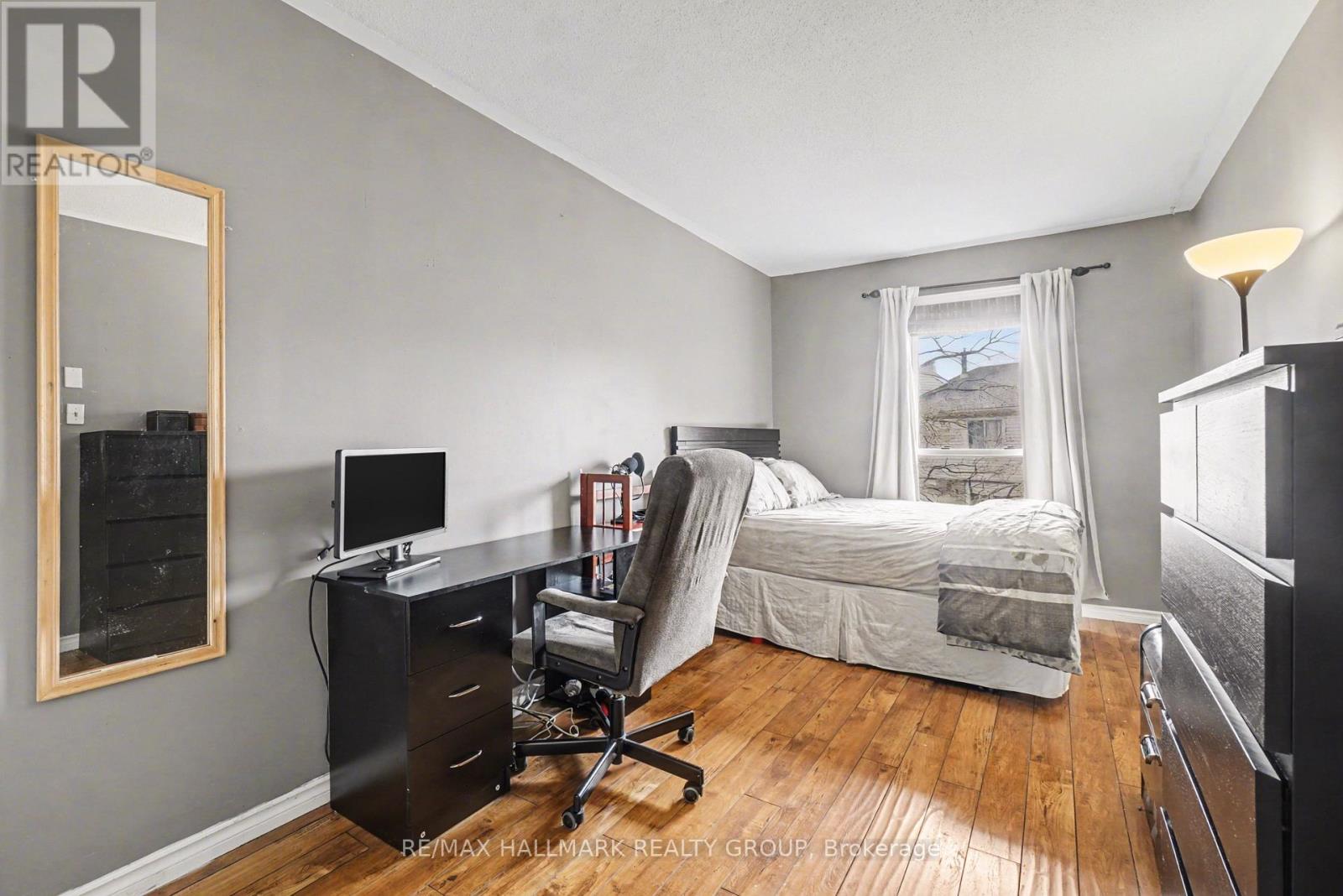 12d Arnold Drive, Ottawa, Ontario  K2H 6V9 - Photo 12 - X12961620