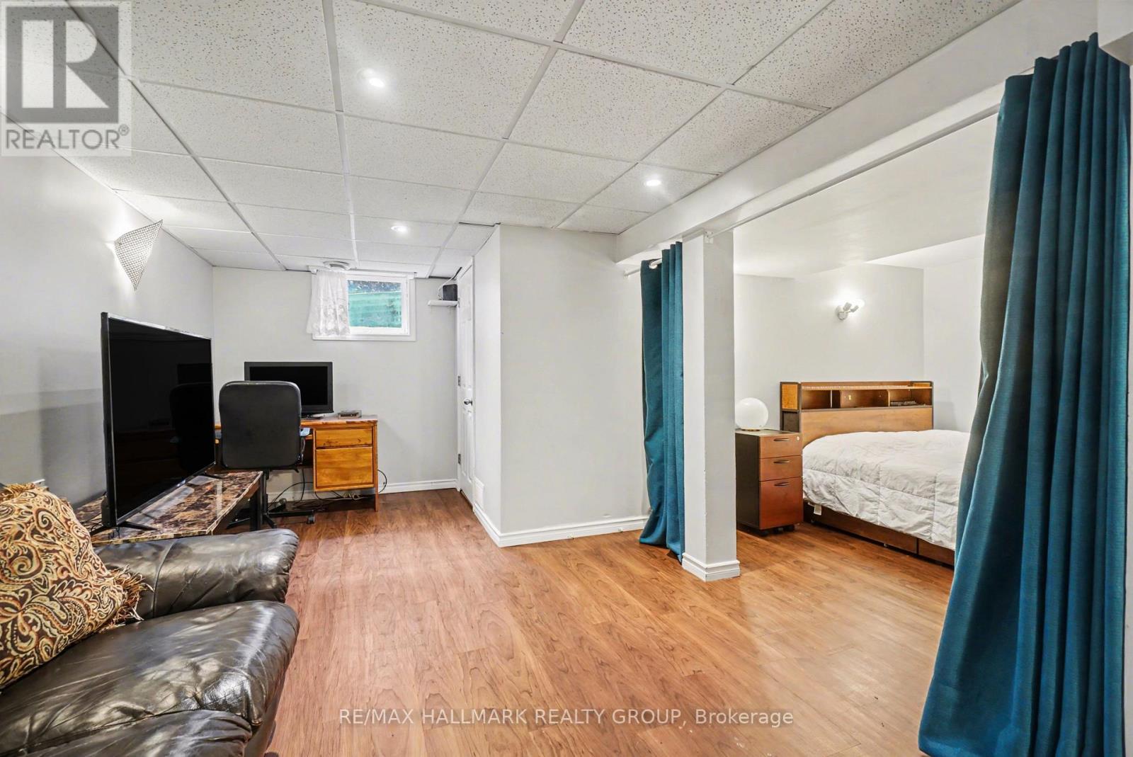 12d Arnold Drive, Ottawa, Ontario  K2H 6V9 - Photo 18 - X12961620