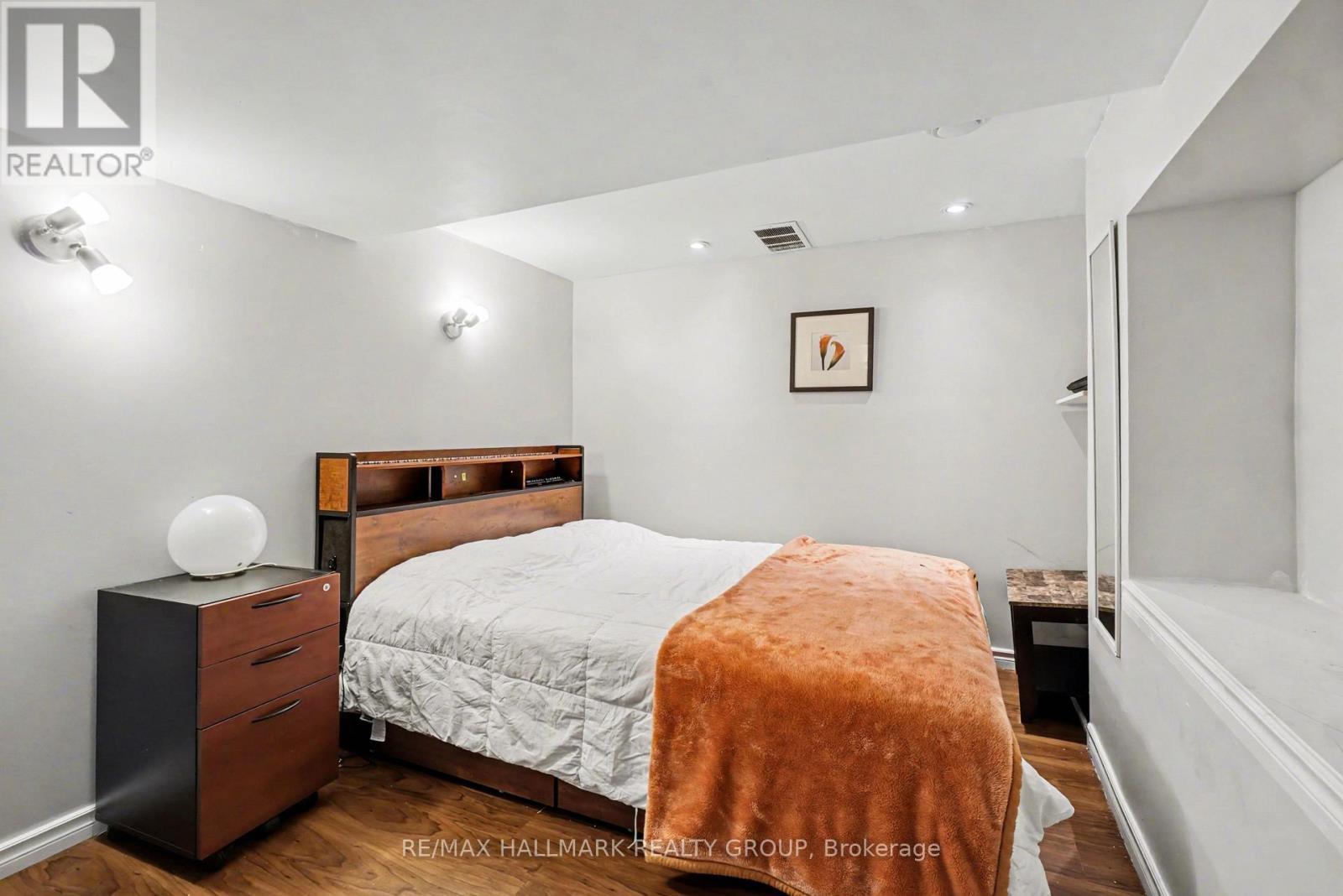 12d Arnold Drive, Ottawa, Ontario  K2H 6V9 - Photo 22 - X12961620