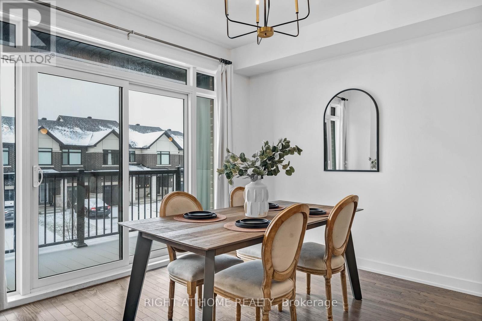 556 Tahoe Heights, Ottawa, Ontario  K1T 0X5 - Photo 19 - X12961766