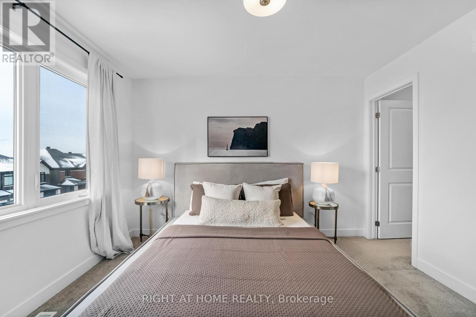 556 Tahoe Heights, Ottawa, Ontario  K1T 0X5 - Photo 30 - X12961766