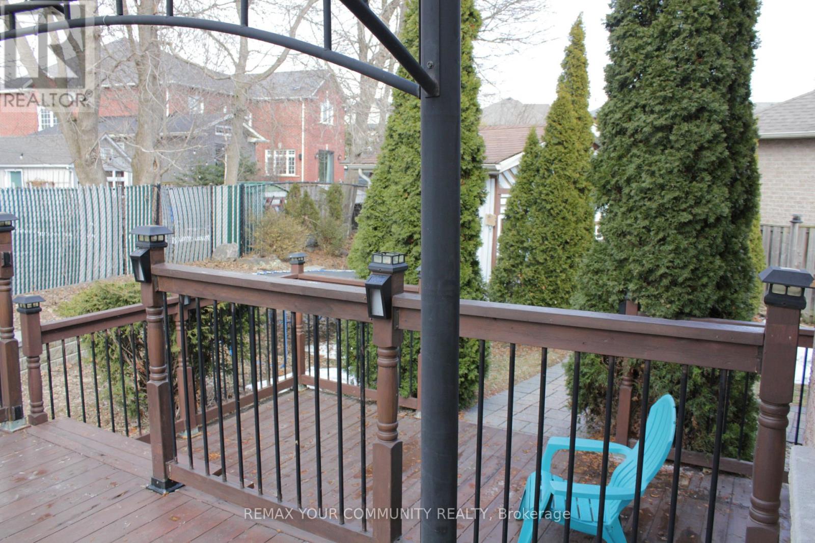 108 Cabin Trail Crescent, Whitchurch-Stouffville, Ontario L4A 0S7 - Photo 6 - N12934842