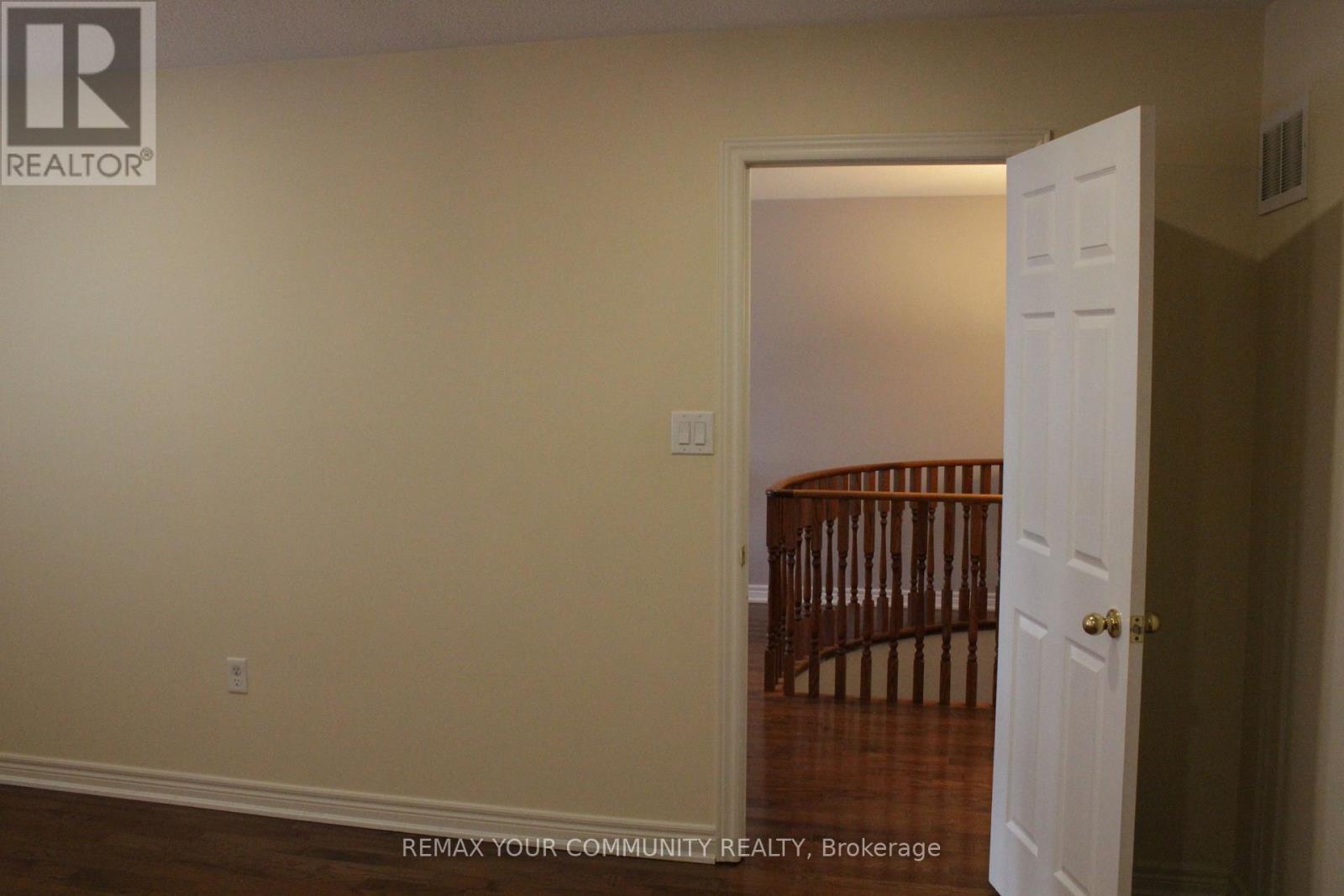 108 Cabin Trail Crescent, Whitchurch-Stouffville, Ontario L4A 0S7 - Photo 36 - N12934842