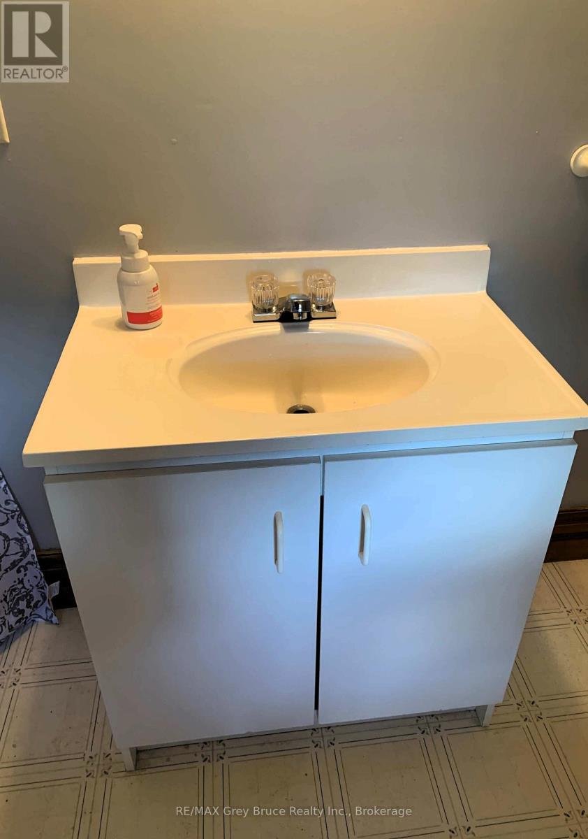 Suite 2 - 235 10th St W, Owen Sound, Ontario  N4K 3R2 - Photo 12 - X12961638