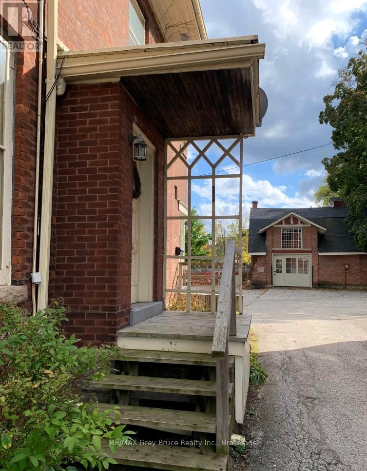 Suite 2 - 235 10th St W, Owen Sound, Ontario  N4K 3R2 - Photo 2 - X12961638