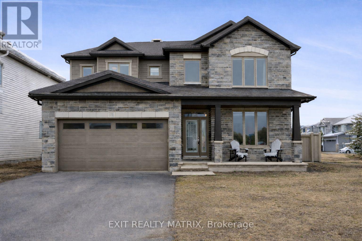 700 NAMUR STREET, Russell, Ontario