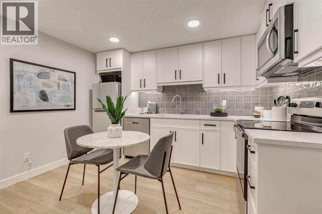 142 Belmont Passage Sw, Calgary, Alberta  T2X 4N4 - Photo 22 - A2292575