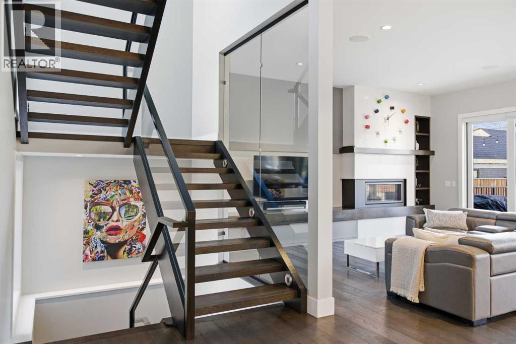 10 Lissington Drive Sw, Calgary, Alberta  T3E 5E1 - Photo 21 - A2294958