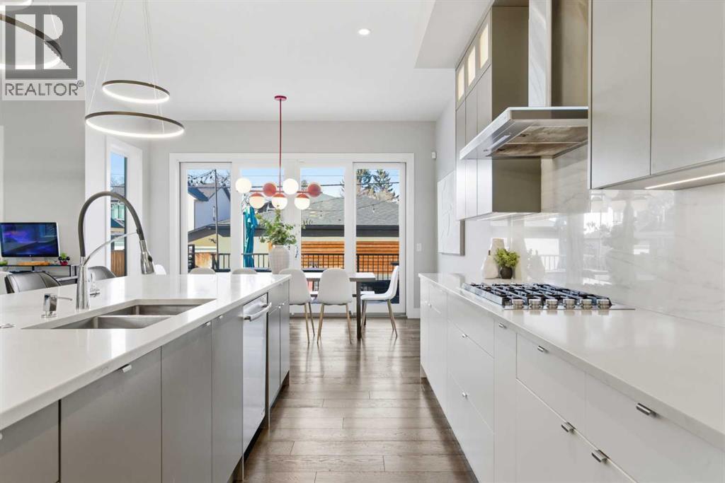 10 Lissington Drive Sw, Calgary, Alberta  T3E 5E1 - Photo 8 - A2294958