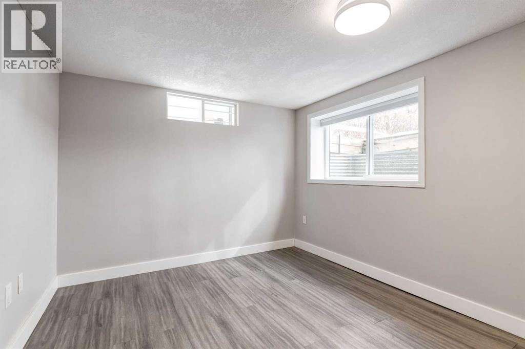 332 Avonburn Road SE, Calgary, Alberta  T2H 1N8 - Photo 31 - A2298574