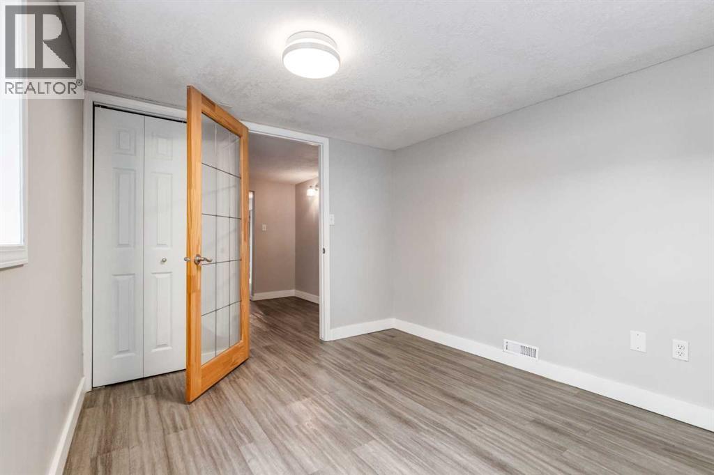 332 Avonburn Road SE, Calgary, Alberta  T2H 1N8 - Photo 32 - A2298574