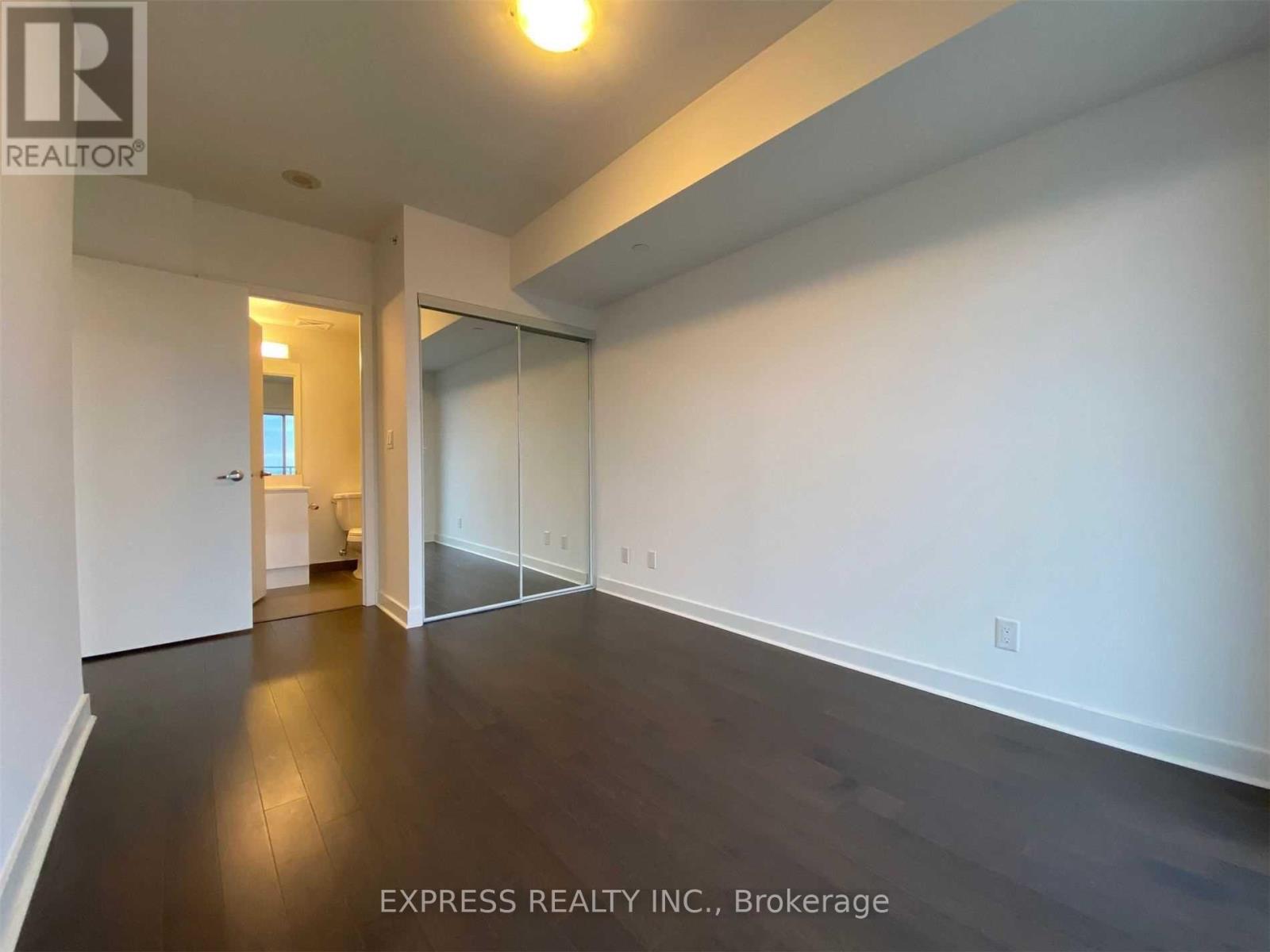 1601 - 58 Orchard View Boulevard, Toronto, Ontario  M4R 0A2 - Photo 10 - C12961616