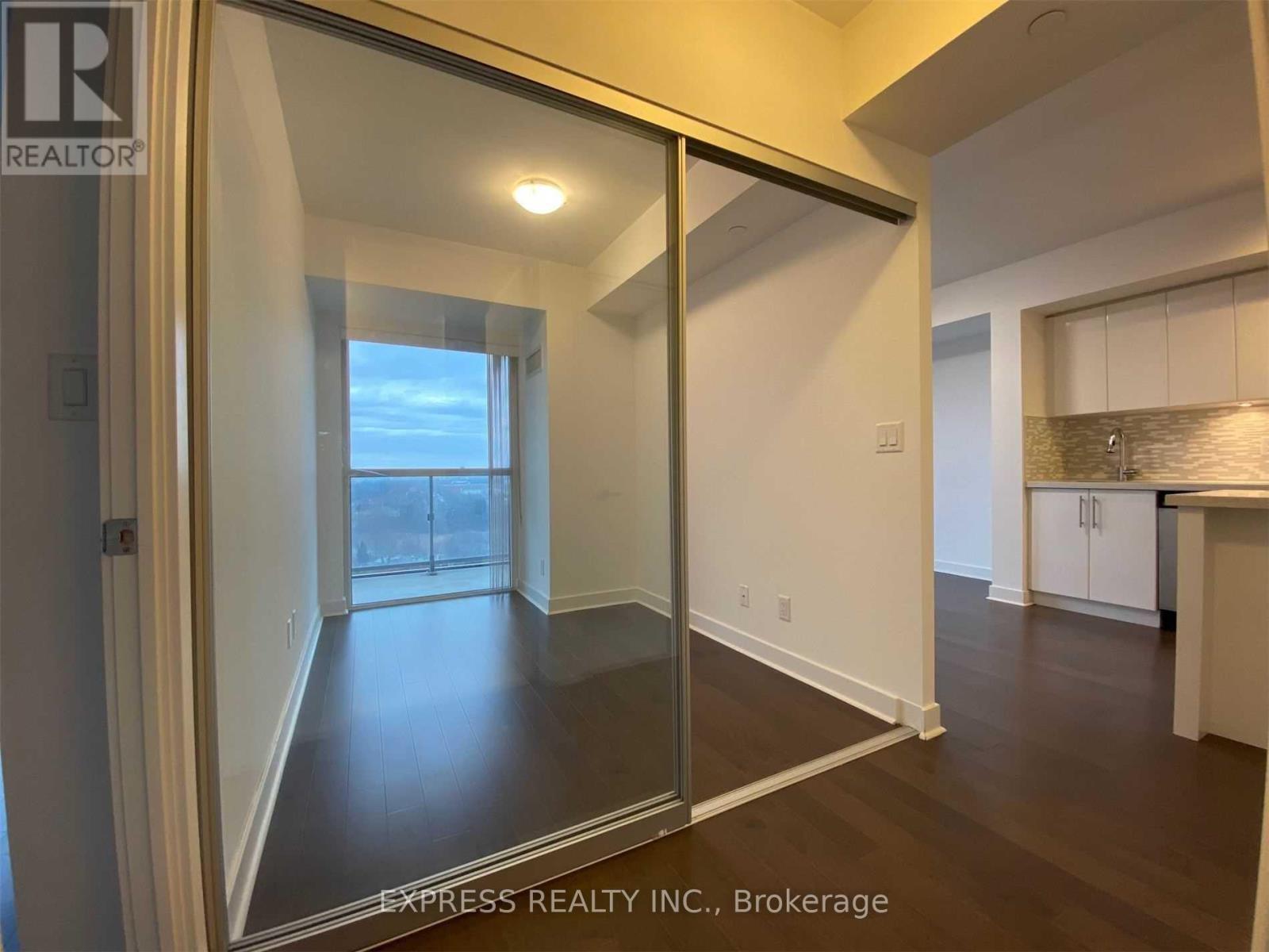 1601 - 58 Orchard View Boulevard, Toronto, Ontario  M4R 0A2 - Photo 13 - C12961616