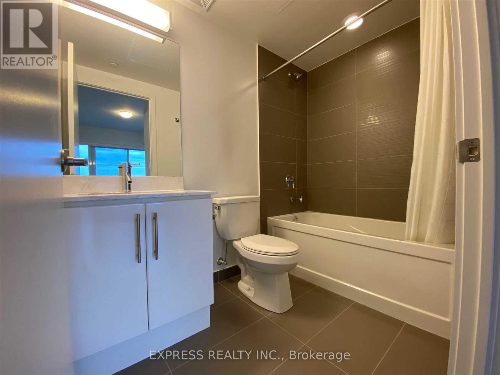 1601 - 58 Orchard View Boulevard, Toronto, Ontario  M4R 0A2 - Photo 15 - C12961616