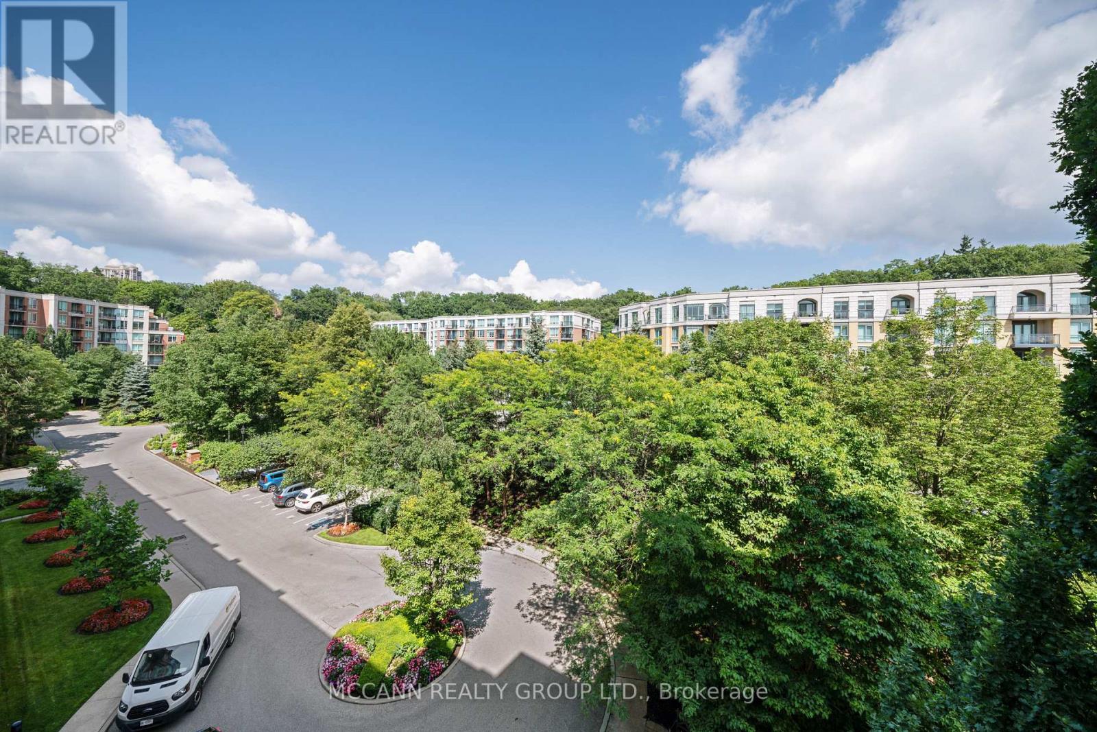 614 - 18 William Carson Crescent, Toronto, Ontario  M2P 2G6 - Photo 13 - C12961732