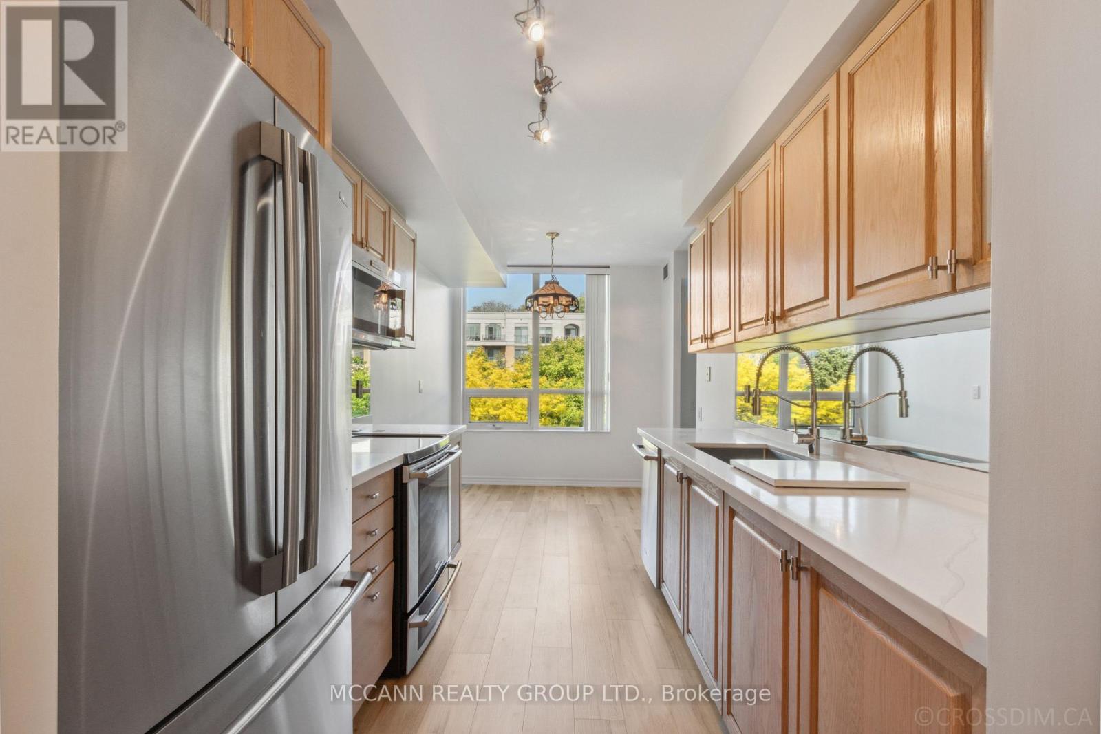 614 - 18 William Carson Crescent, Toronto, Ontario  M2P 2G6 - Photo 14 - C12961732