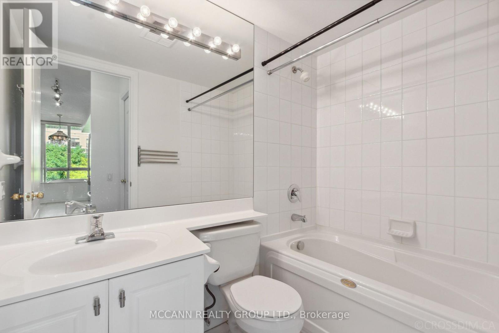 614 - 18 William Carson Crescent, Toronto, Ontario  M2P 2G6 - Photo 24 - C12961732