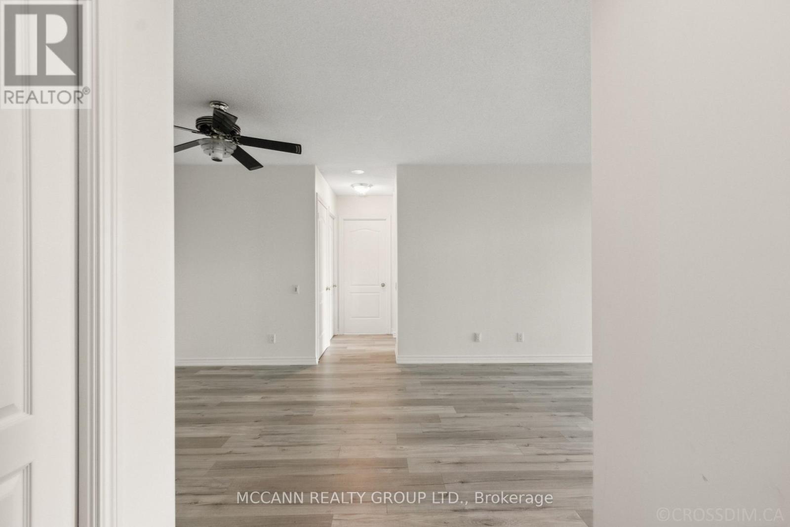 614 - 18 William Carson Crescent, Toronto, Ontario  M2P 2G6 - Photo 4 - C12961732