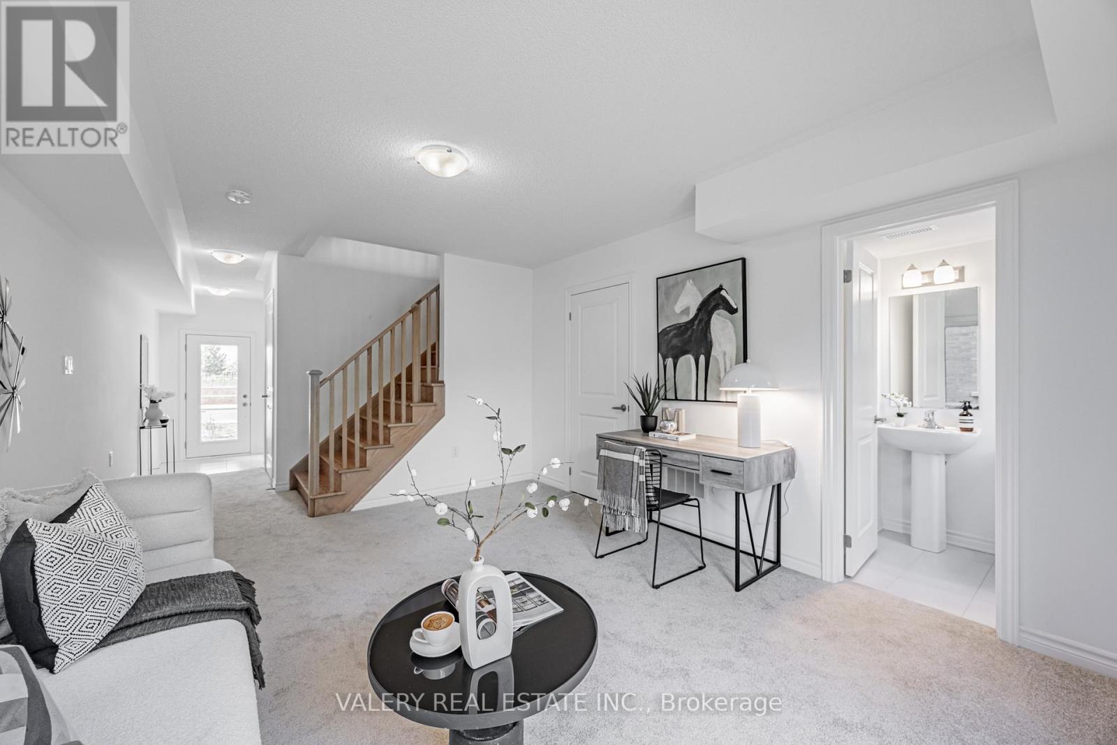 131 Pidgeon Street, Toronto, Ontario  M1L 0J3 - Photo 5 - E12961736