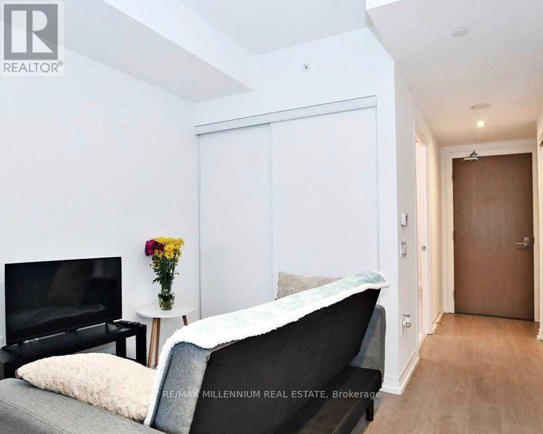 1427 - 251 Jarvis Street, Toronto, Ontario  M5B 0G3 - Photo 5 - C12916886