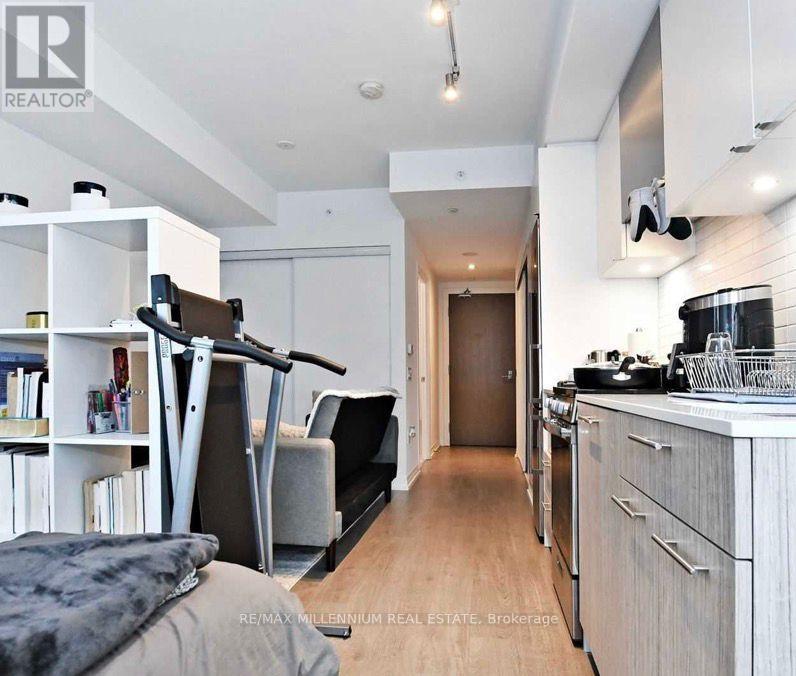1427 - 251 Jarvis Street, Toronto, Ontario  M5B 0G3 - Photo 6 - C12916886