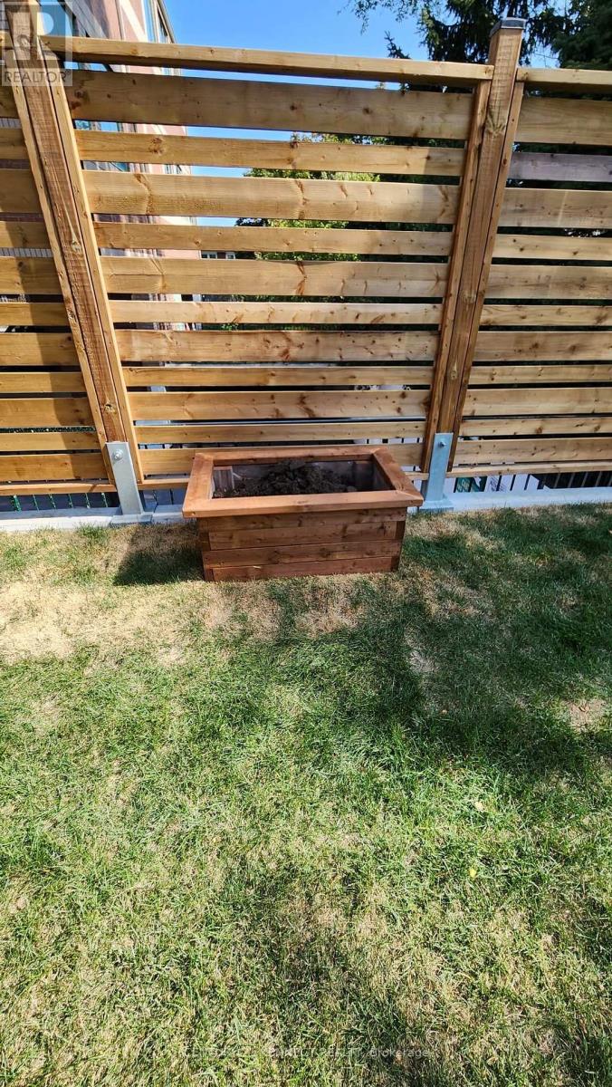 101 - 699 Sheppard Avenue E, Toronto, Ontario  M2K 0J5 - Photo 36 - C12960876