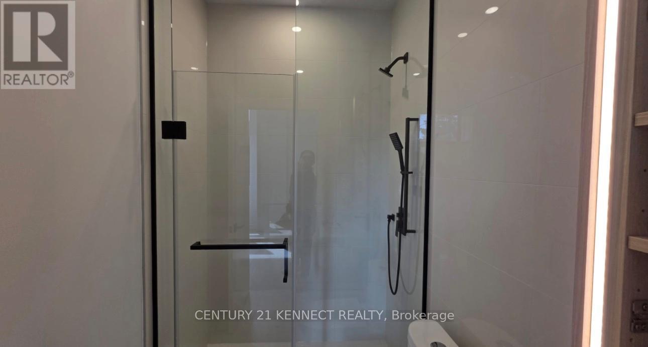 101 - 699 Sheppard Avenue E, Toronto, Ontario  M2K 0J5 - Photo 24 - C12960876