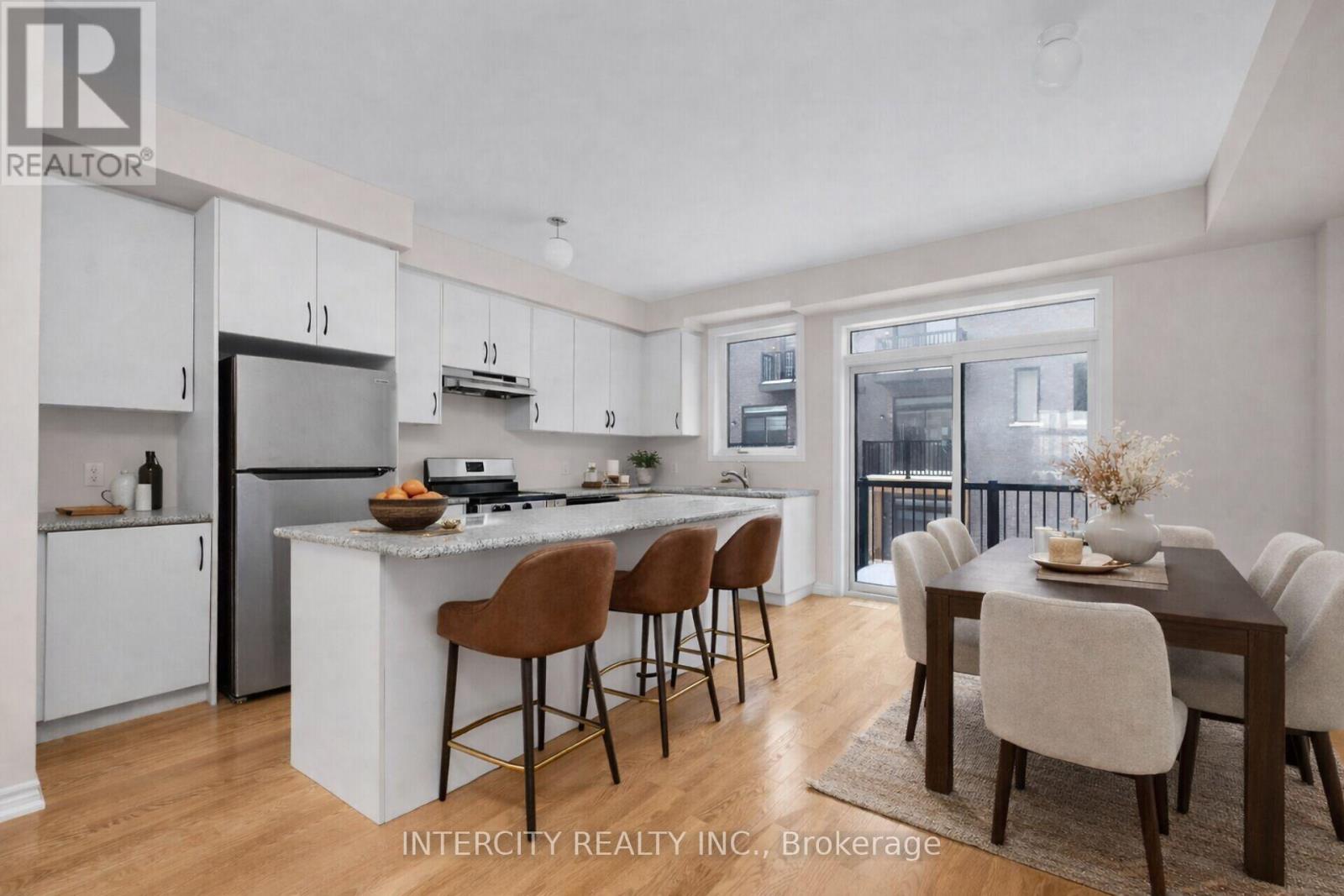 30 Radisson Street, Vaughan, Ontario  L4H 5J3 - Photo 10 - N12961604