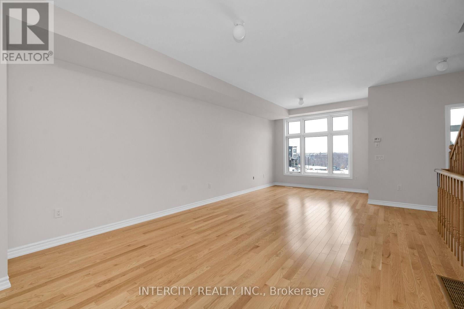 30 Radisson Street, Vaughan, Ontario  L4H 5J3 - Photo 15 - N12961604