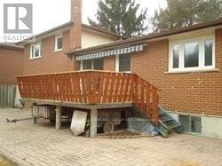 12 Rosegarden Crescent, Richmond Hill, Ontario  L4E 2P2 - Photo 17 - N12961634