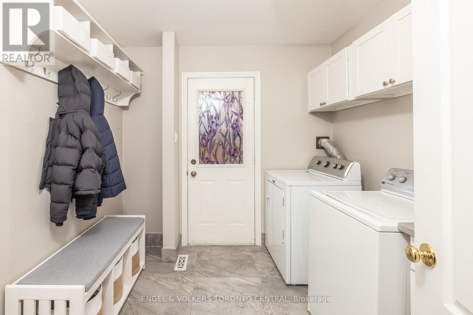 433 Lavas Road, Newmarket, Ontario  L3Y 8H4 - Photo 17 - N12961650