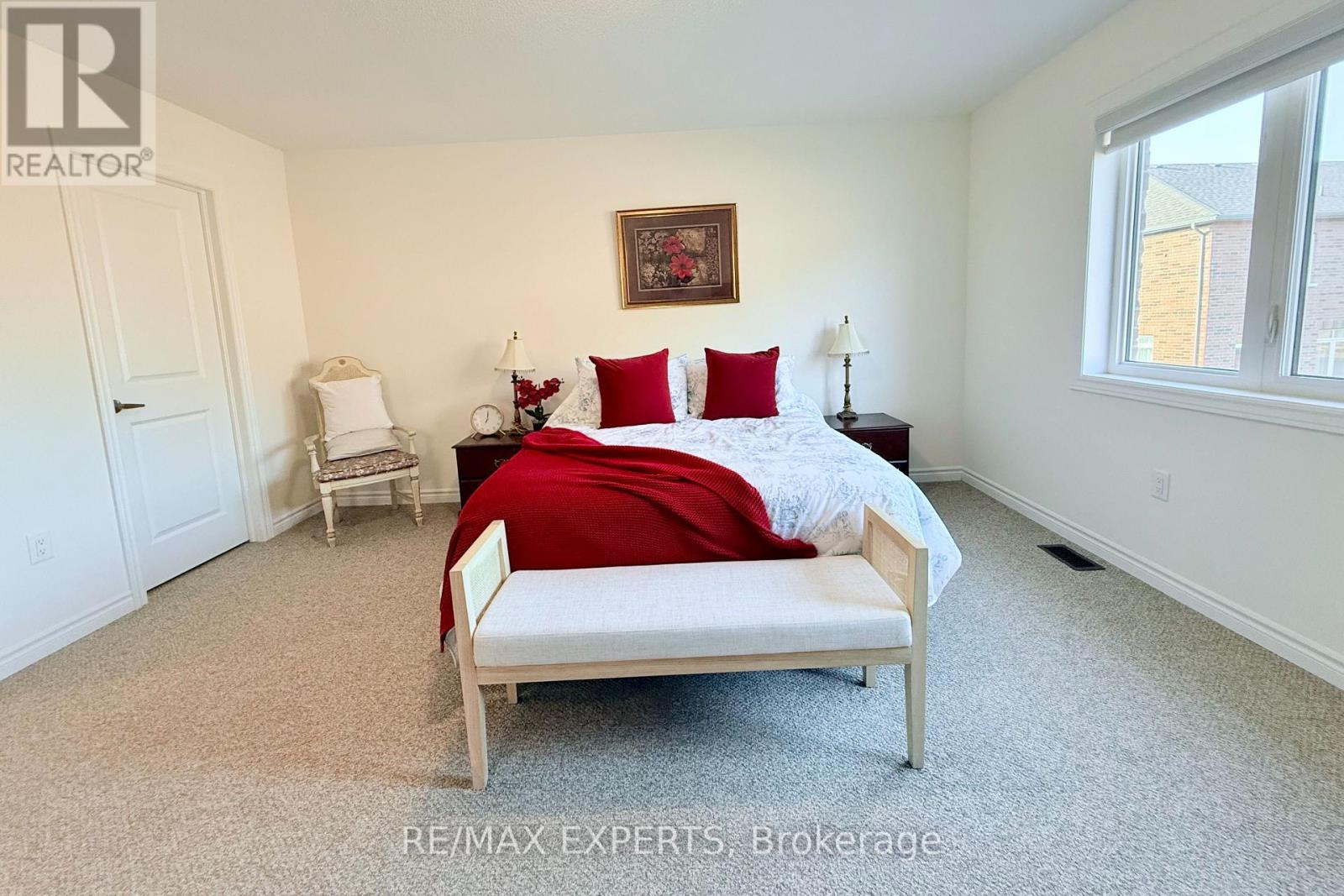 2229 Grainger Loop, Innisfil, Ontario  L9S 0N1 - Photo 15 - N12961744