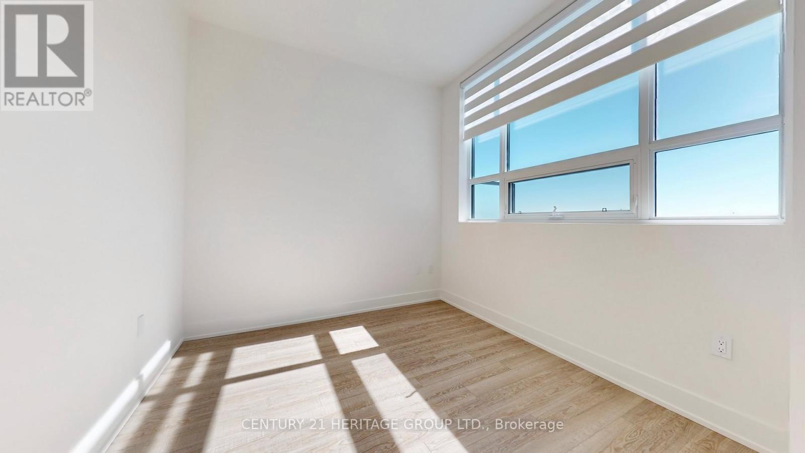 611 - 2075 King Road, King, Ontario  L7B 0R6 - Photo 10 - N12961794