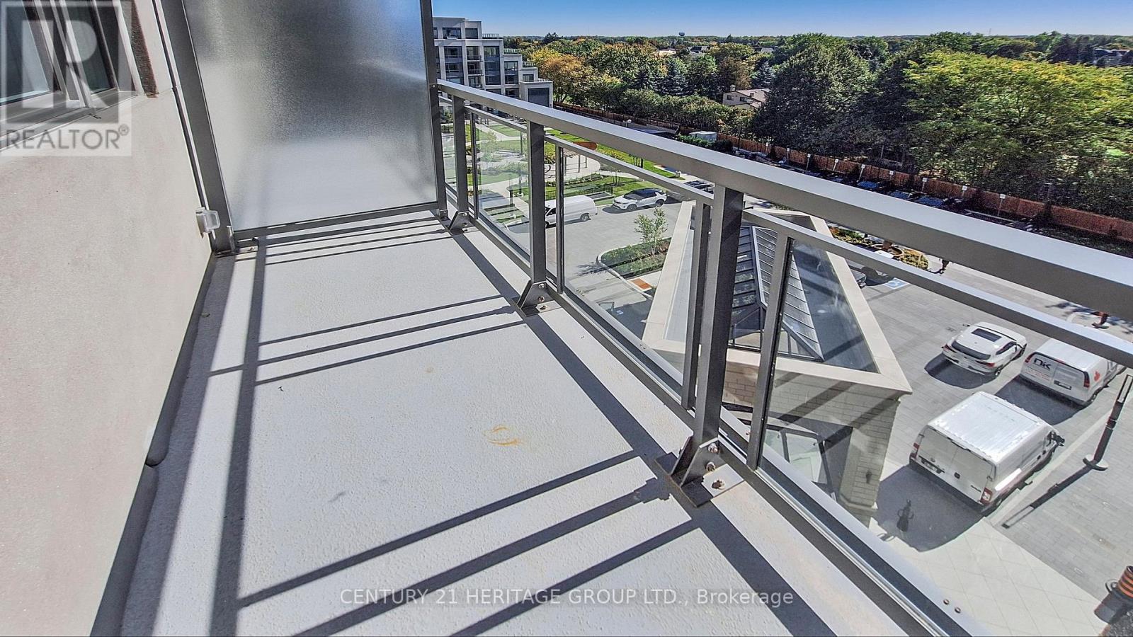 611 - 2075 King Road, King, Ontario  L7B 0R6 - Photo 15 - N12961794