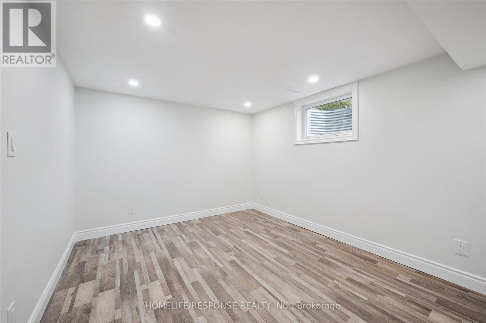 Bsmt - 118 Selkirk Drive, Kitchener, Ontario  N2E 1M4 - Photo 10 - X12953602