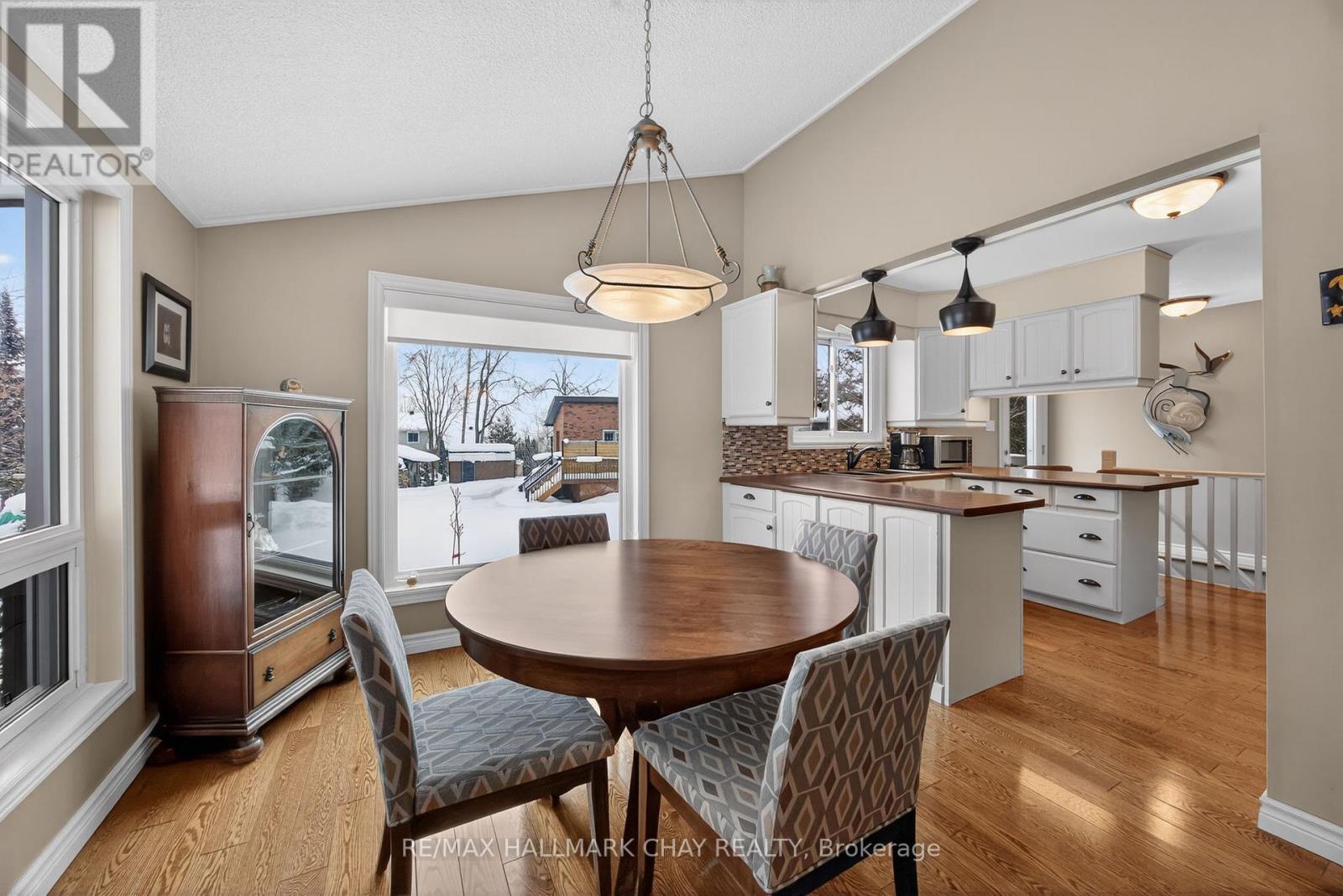 1075 6 Line S, Oro-Medonte, Ontario  L0L 2E0 - Photo 16 - S12961792