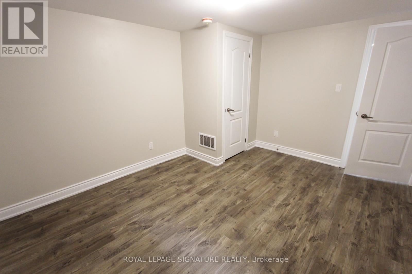 Bsmt - 100 Bonham Boulevard, Mississauga, Ontario  L5M 1C7 - Photo 11 - W12961640