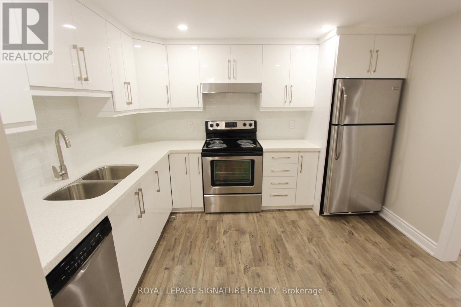 Bsmt - 100 Bonham Boulevard, Mississauga, Ontario  L5M 1C7 - Photo 3 - W12961640