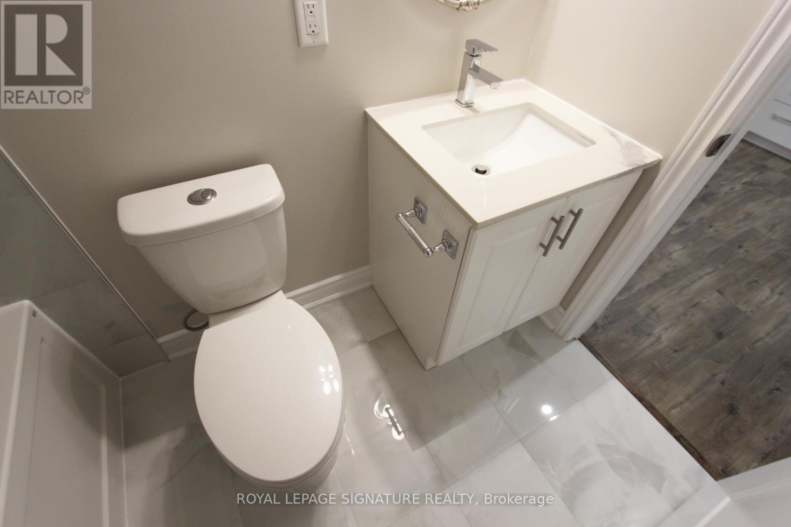 Bsmt - 100 Bonham Boulevard, Mississauga, Ontario  L5M 1C7 - Photo 6 - W12961640