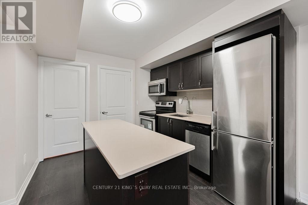 6 - 185 William Duncan Road, Toronto, Ontario  M3K 0B7 - Photo 10 - W12961674
