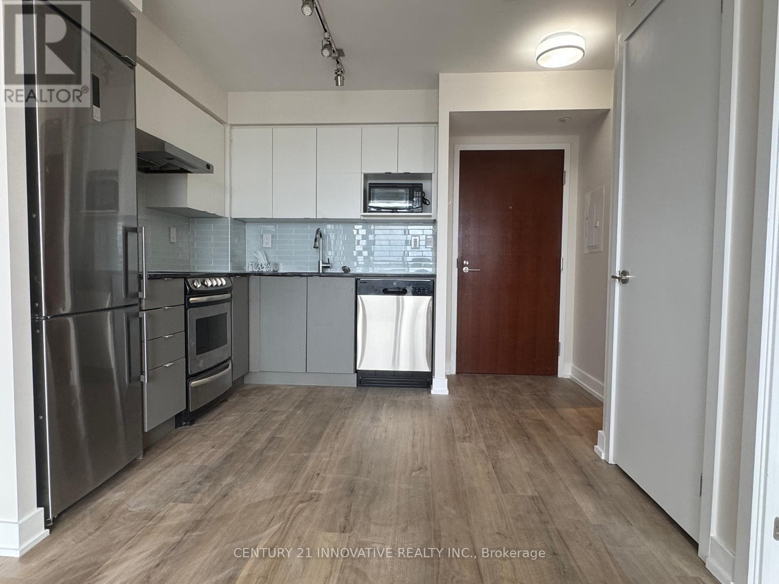 1216 - 160 Flemington Road, Toronto, Ontario  M6A 1N6 - Photo 5 - W12961684