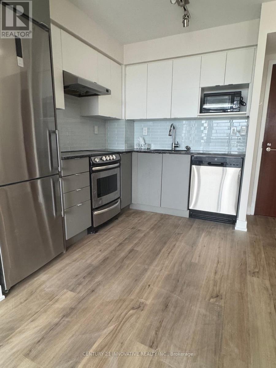 1216 - 160 Flemington Road, Toronto, Ontario  M6A 1N6 - Photo 7 - W12961684