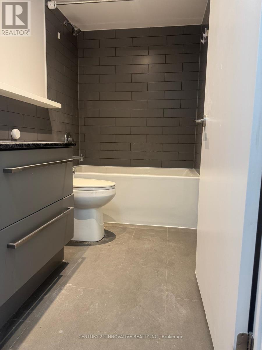 1216 - 160 Flemington Road, Toronto, Ontario  M6A 1N6 - Photo 9 - W12961684