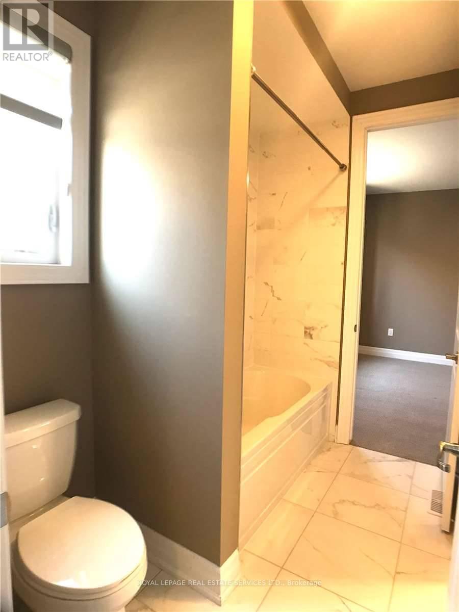 3241 George Savage Avenue, Oakville, Ontario  L6M 1R2 - Photo 24 - W12961698