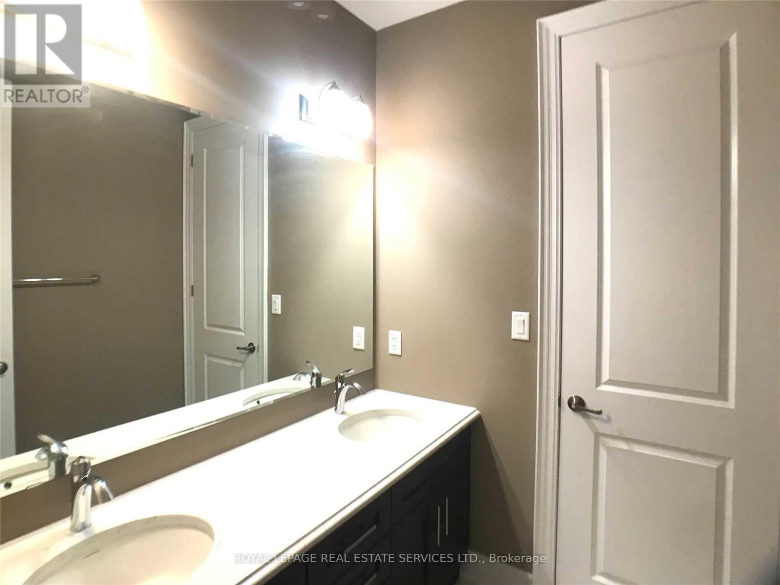 3241 George Savage Avenue, Oakville, Ontario  L6M 1R2 - Photo 25 - W12961698