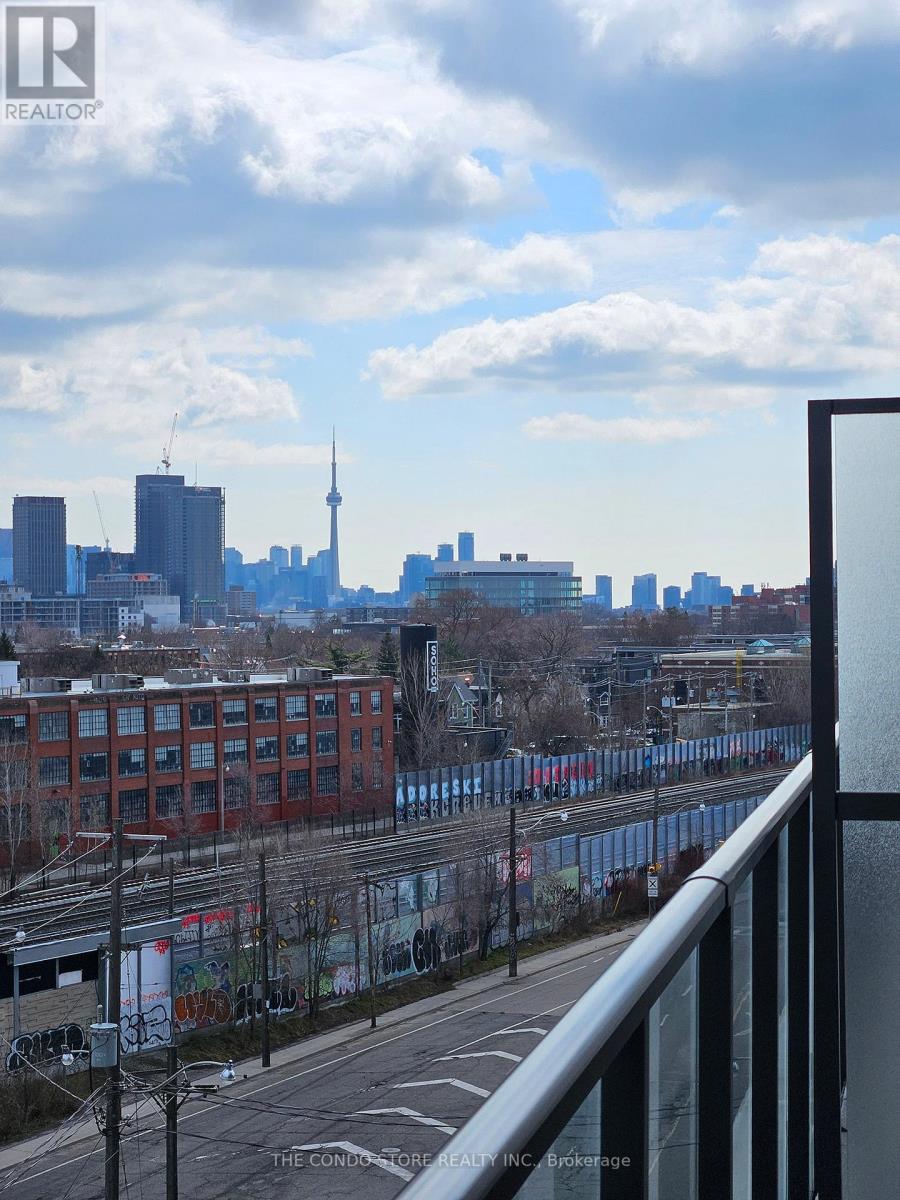 706 - 2625 Dundas Street W, Toronto, Ontario  M6P 1X9 - Photo 14 - W12961718