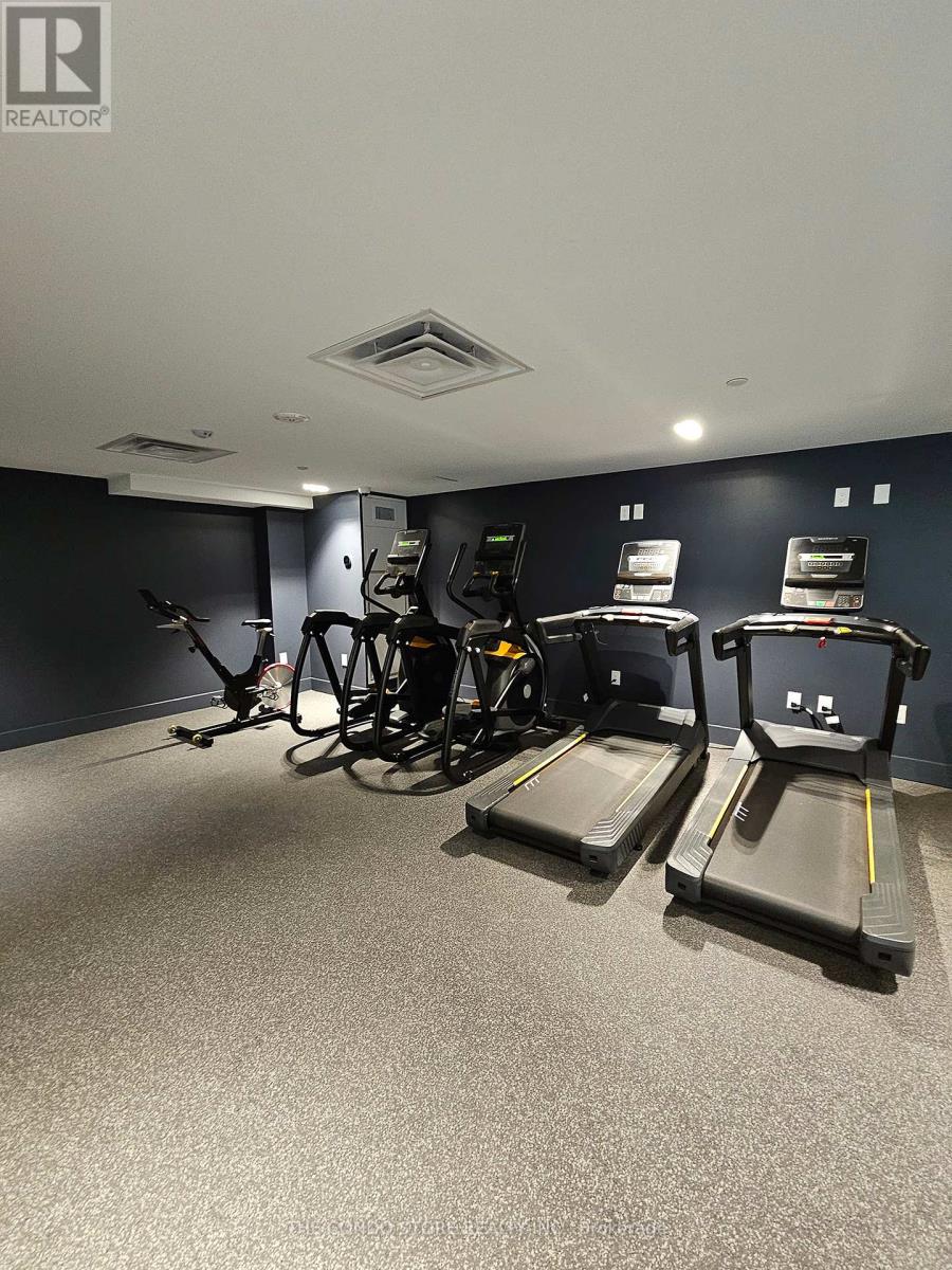 706 - 2625 Dundas Street W, Toronto, Ontario  M6P 1X9 - Photo 16 - W12961718